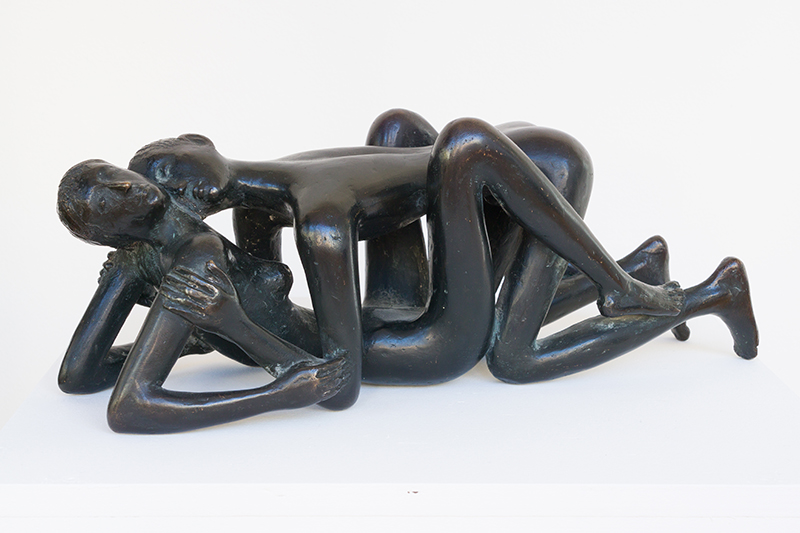 In unserer Galerie zum Verkauf stehende Skulptur von Karl-Heinz Krause (Bildhauer): Nachmittag eines Fauns (Großes Liebespaar)