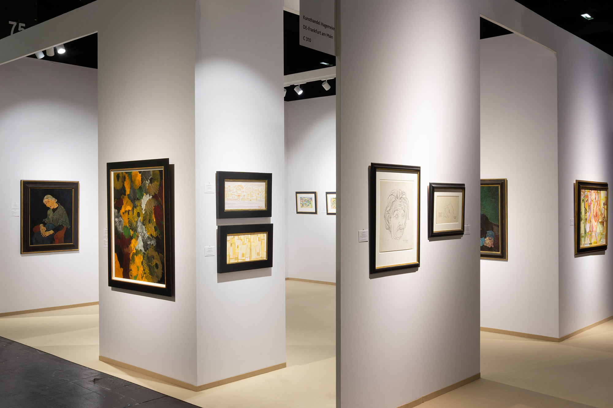 Messestand auf der Art Cologne 2025 (6. bis 9. November)