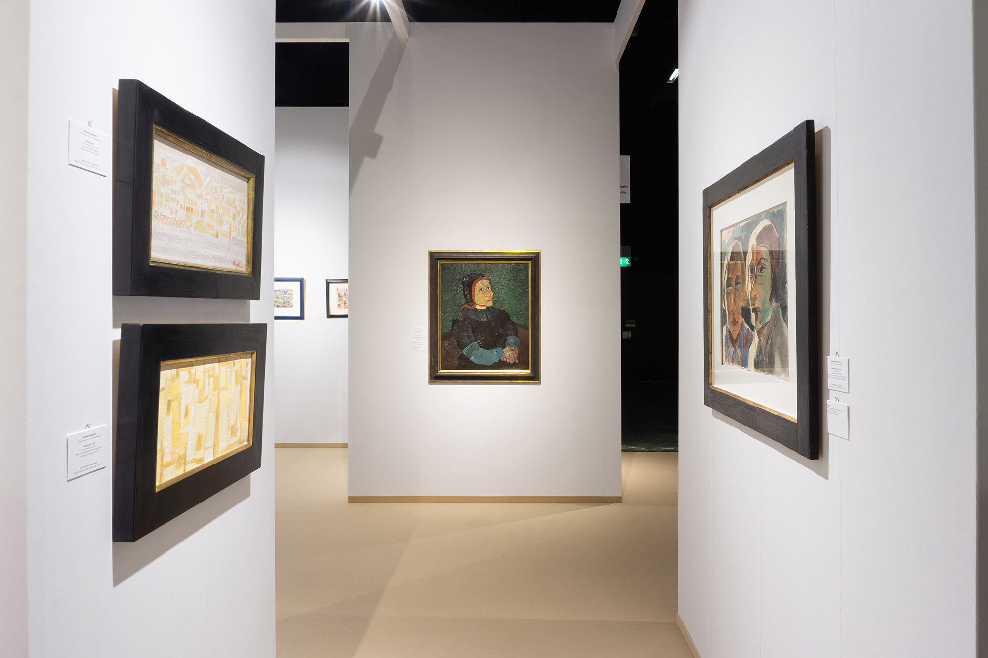 Messestand auf der Art Cologne 2025 (6. bis 9. November)